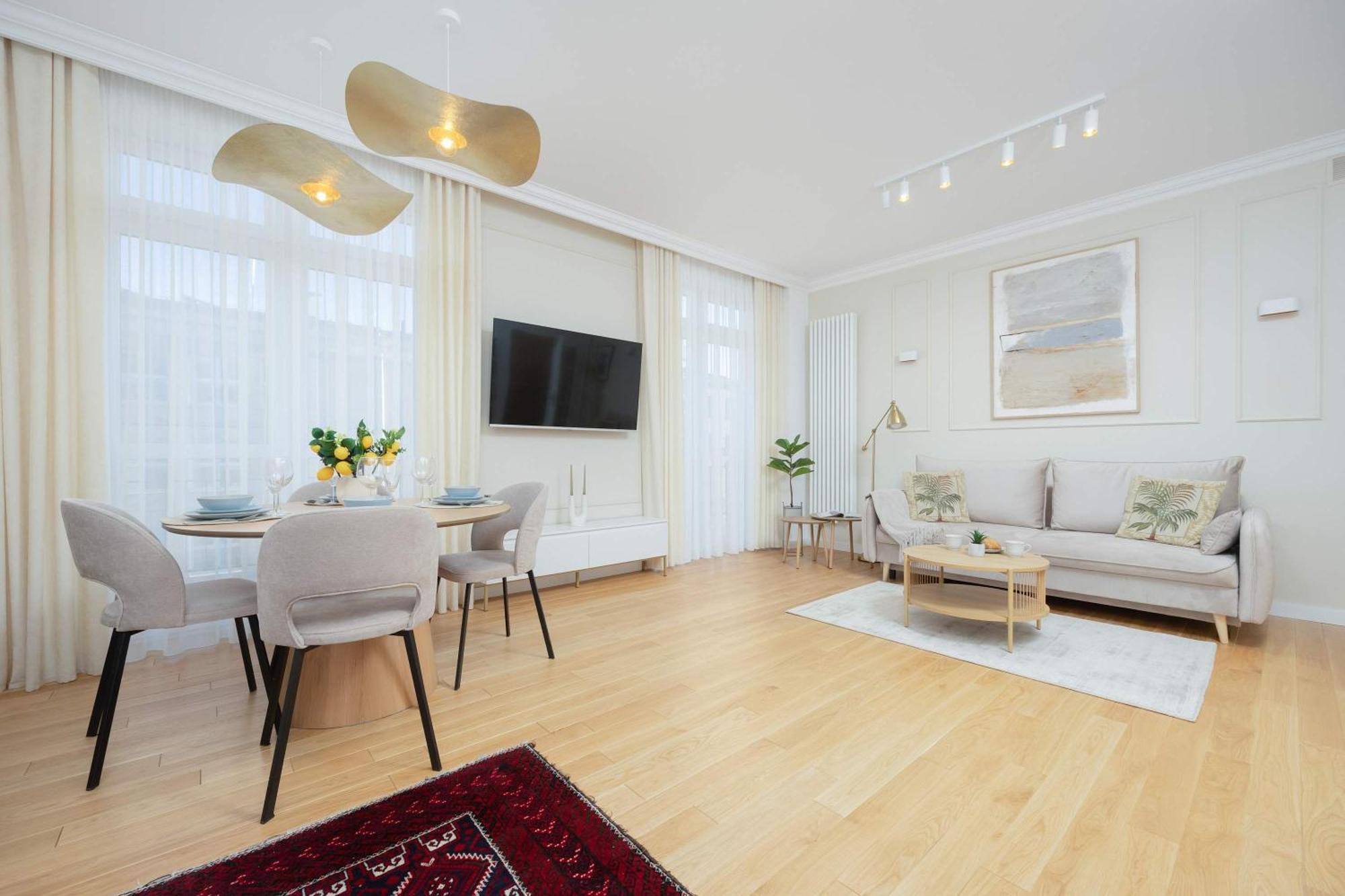 Appartement Beautiful Parking By Renters Prestige